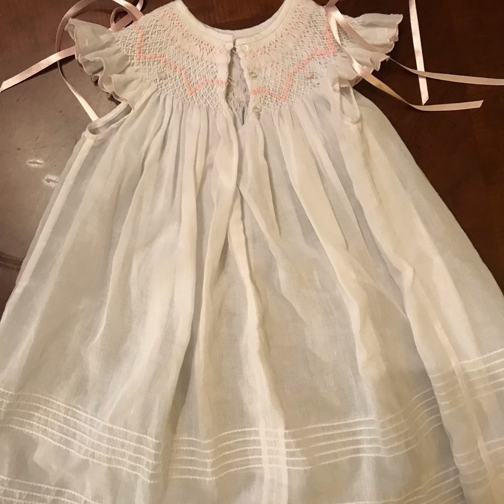 Will’Beth smocked dress - Picture 6 of 6